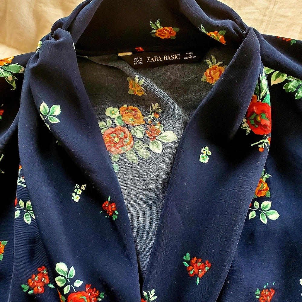 Zara Navy Blue Floral Top